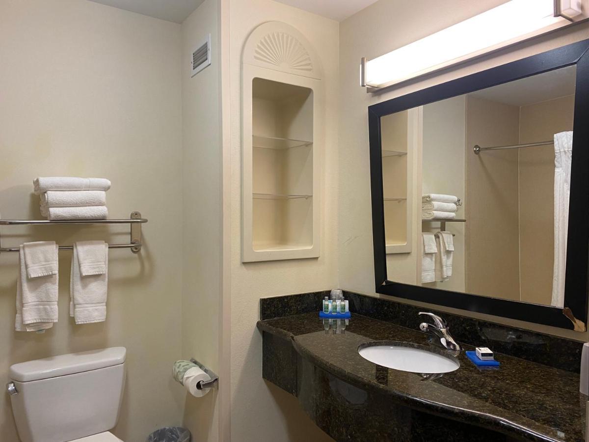 Holiday Inn Express Hotel And Suites - Odessa By Ihg Kültér fotó
