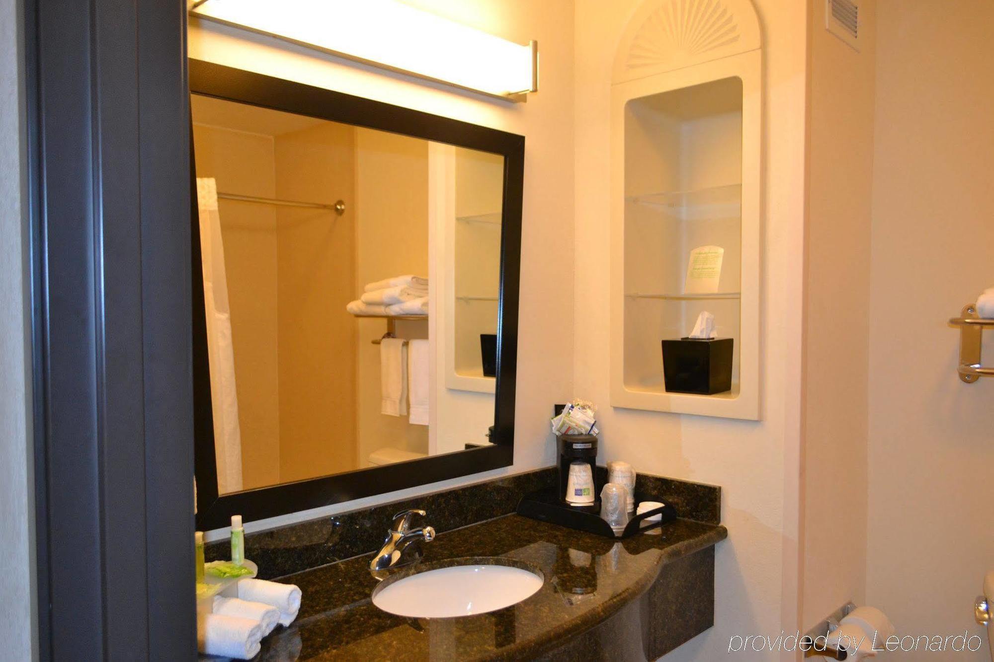 Holiday Inn Express Hotel And Suites - Odessa By Ihg Kültér fotó